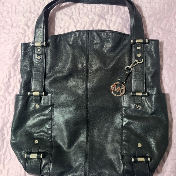 Michael Kors shoulder bag - Picture 1 of 10